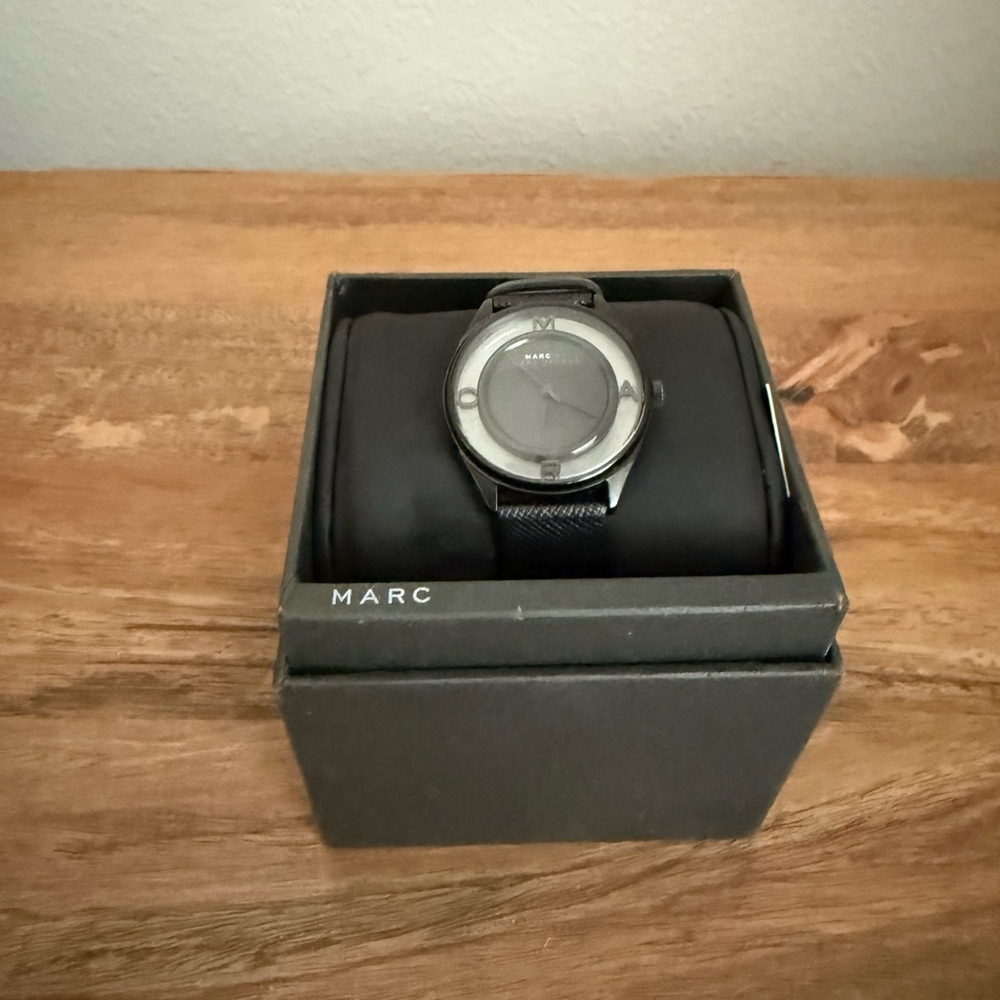 MUST GO: Marc Jacobs Thether See Through Ladies Watch